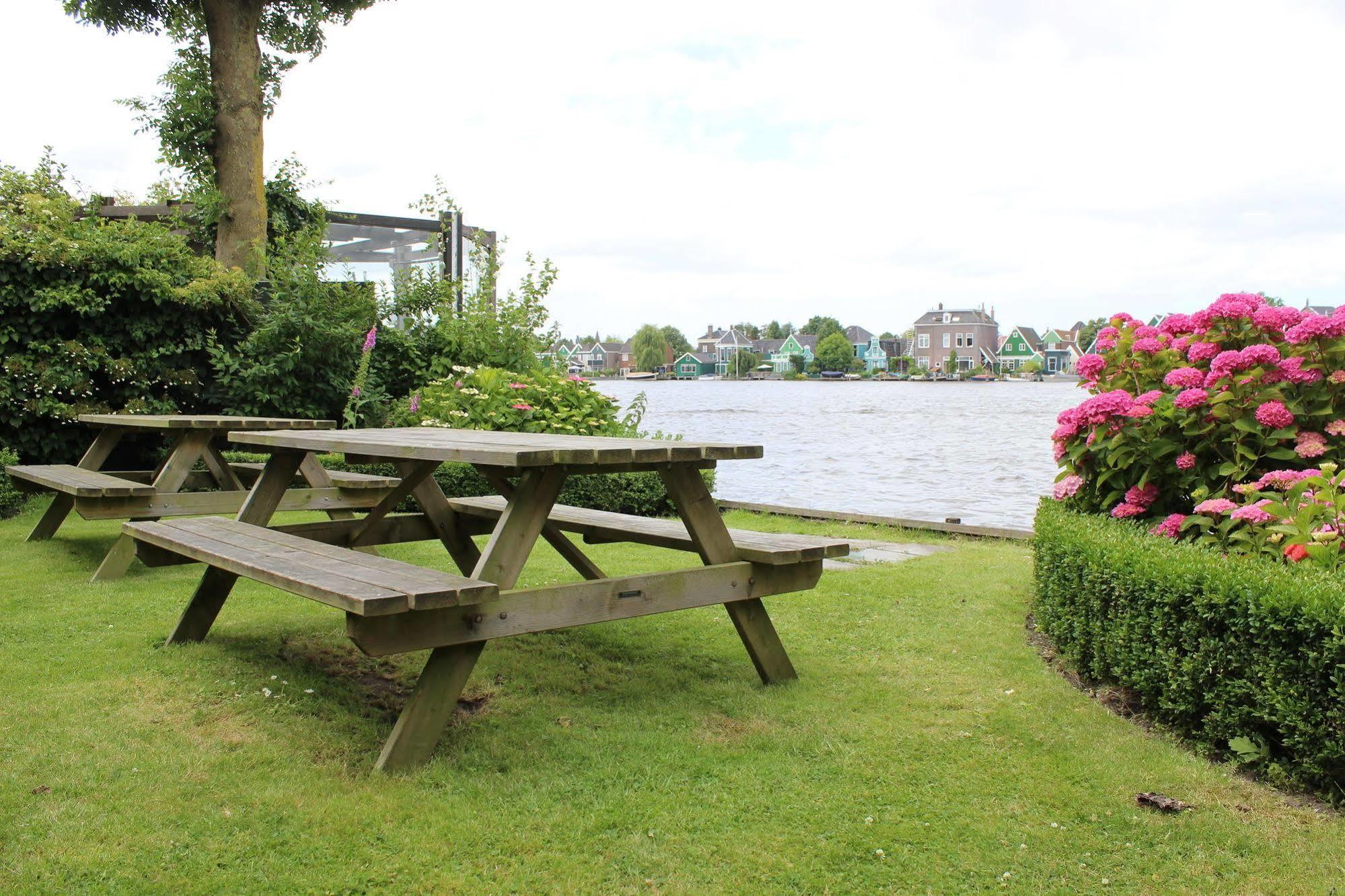 Stay Overnight At Windmill Village Zaanse Schans - Amsterdam Zaandam Exterior foto